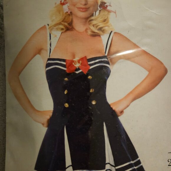 NWT LAST Gothic Prom Ballgown Floor Length Dress SMALL - Picture 12 of 15